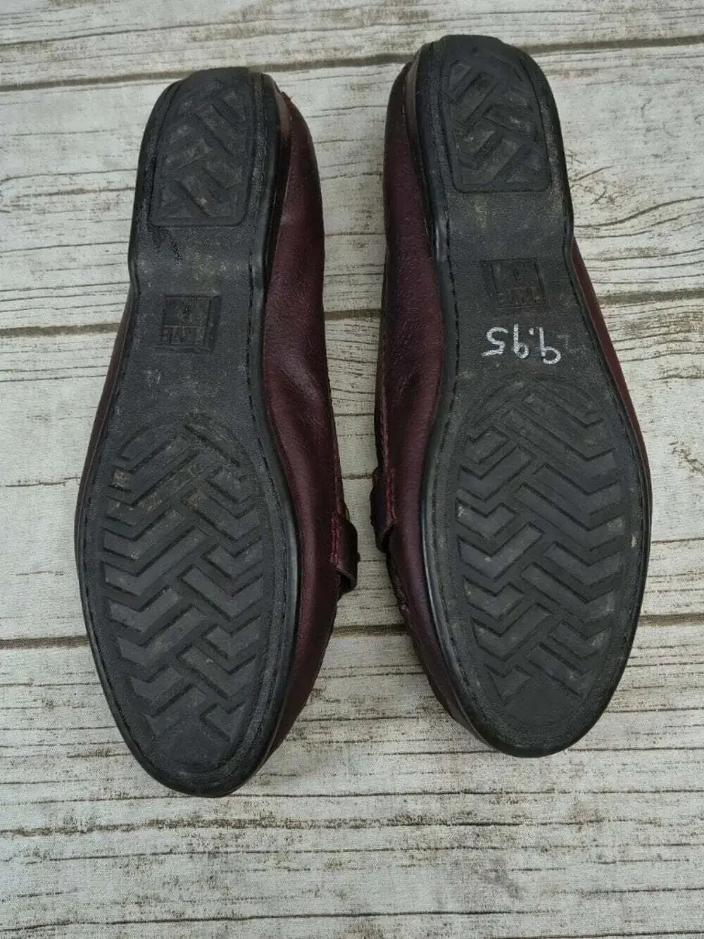 Frye Melanie Buckle Loafers Burgundy Wine Red Leather Slip On Flats Size 9M